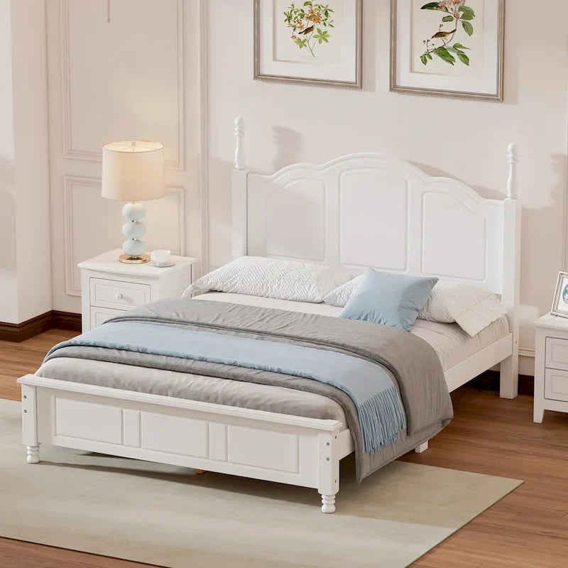 Letto a piattaforma in legno retrò con testiera