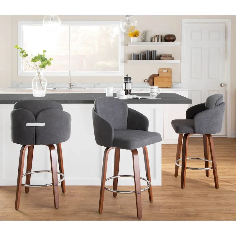 Sgabello da bancone rivestito Dahlia con gambe in legno di noce