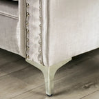 Divano Vynn in ciniglia con gambe in legno
