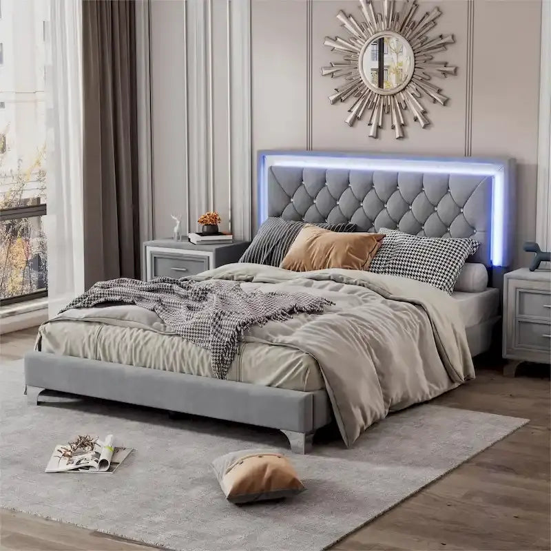 Letto imbottito con piattaforma (controlla le opzioni prima di effettuare un ordine)