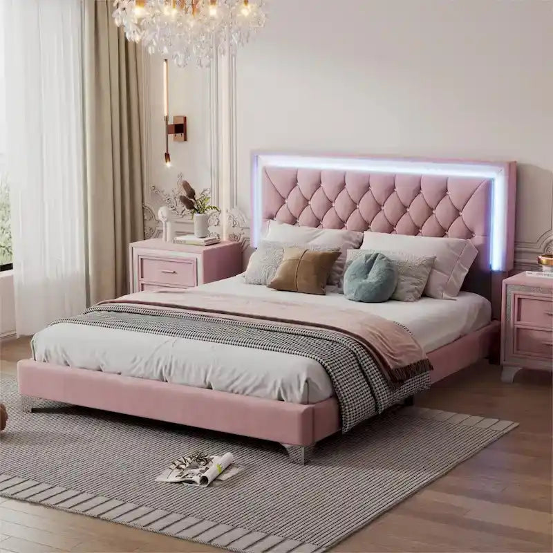 Letto imbottito con piattaforma (controlla le opzioni prima di effettuare un ordine)