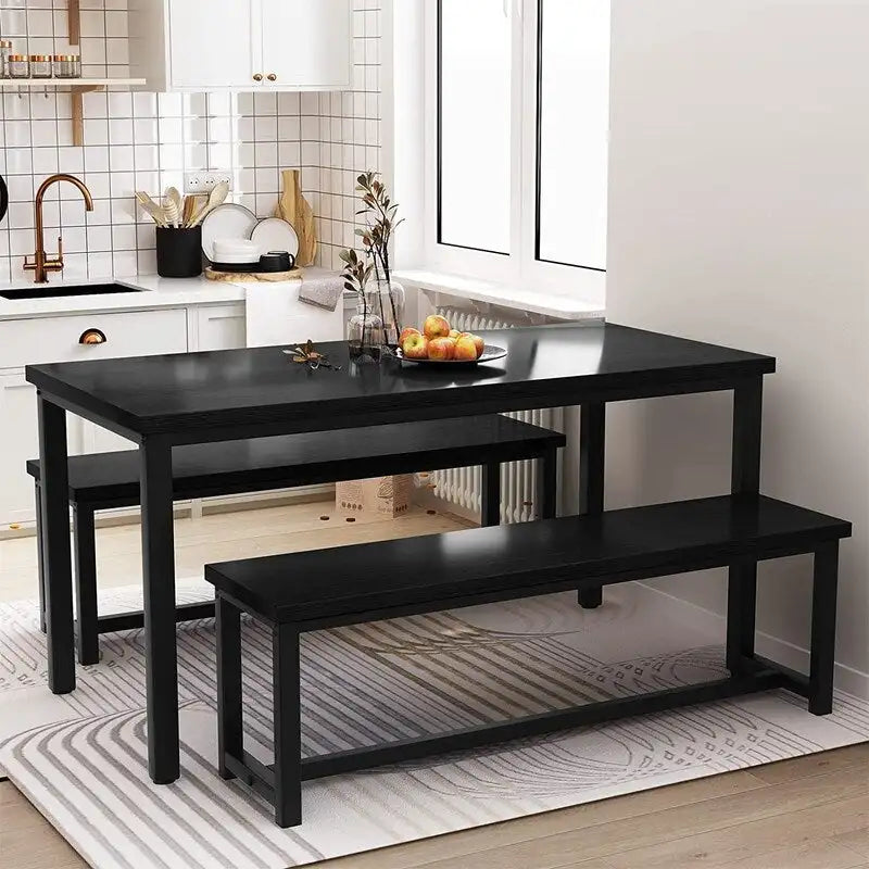 Affascinante set da pranzo in stile semplice con un tavolo e due panche, con piedini, per cucina, sala da pranzo